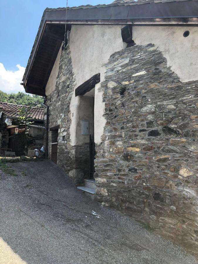 Appartamento Rosa Alpina Tra Il Casino E Le Terme Di Saint Vincent Saint-Vincent Exterior photo